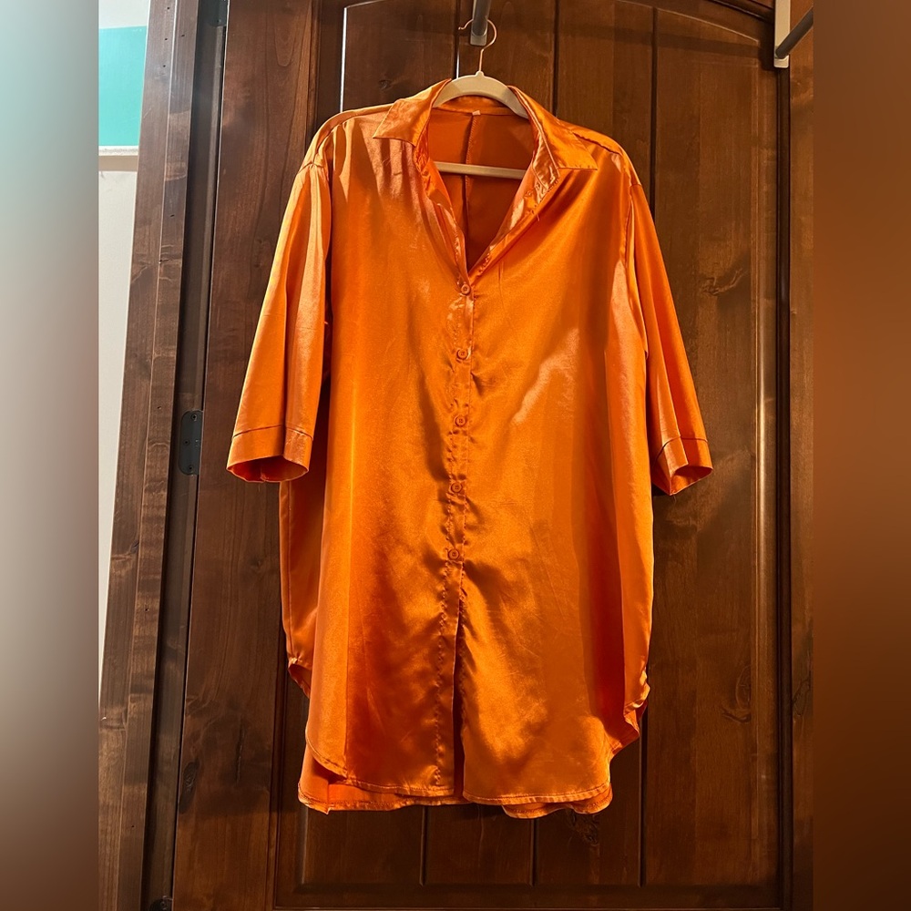 NWOT Button Down Satin Sleepshirt
